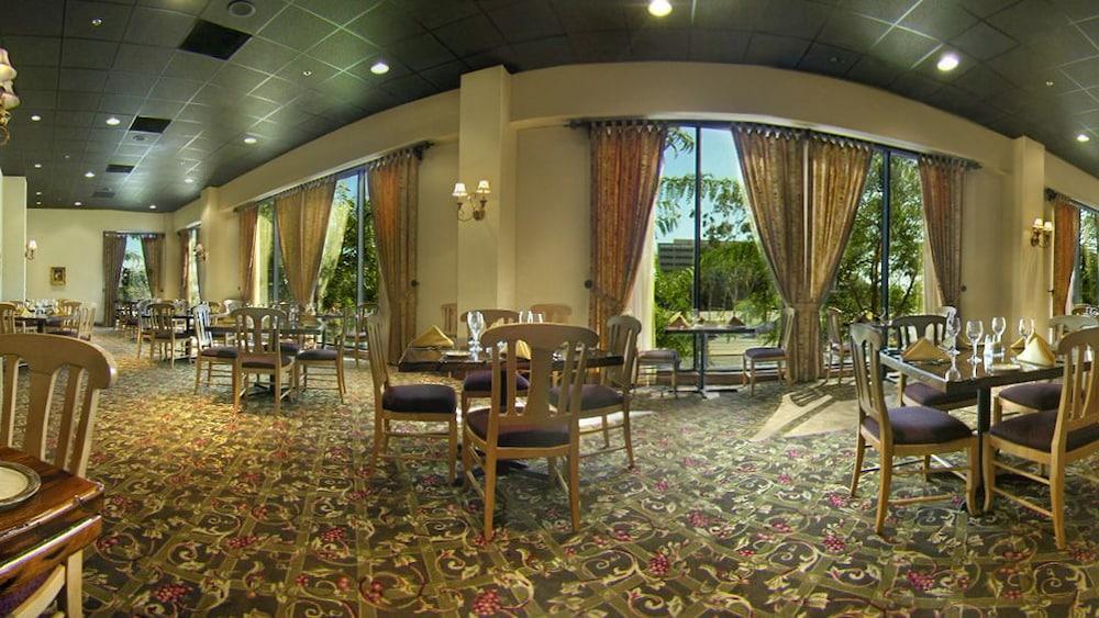 ดับเบิลทรี ซานตา อนา ออเรนจ์ คันทรี แอร์พอร์ต โฮเทล Hotel แซนตาแอนา ภายนอก รูปภาพ