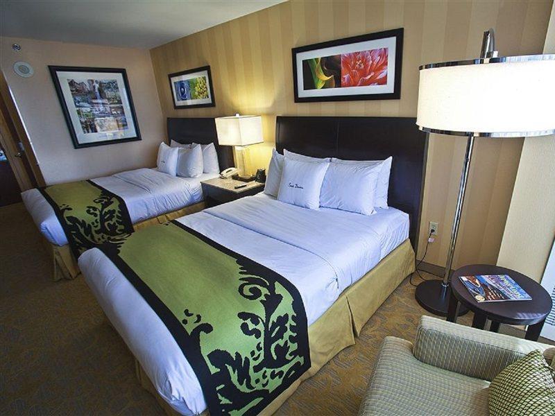 ดับเบิลทรี ซานตา อนา ออเรนจ์ คันทรี แอร์พอร์ต โฮเทล Hotel แซนตาแอนา ภายนอก รูปภาพ